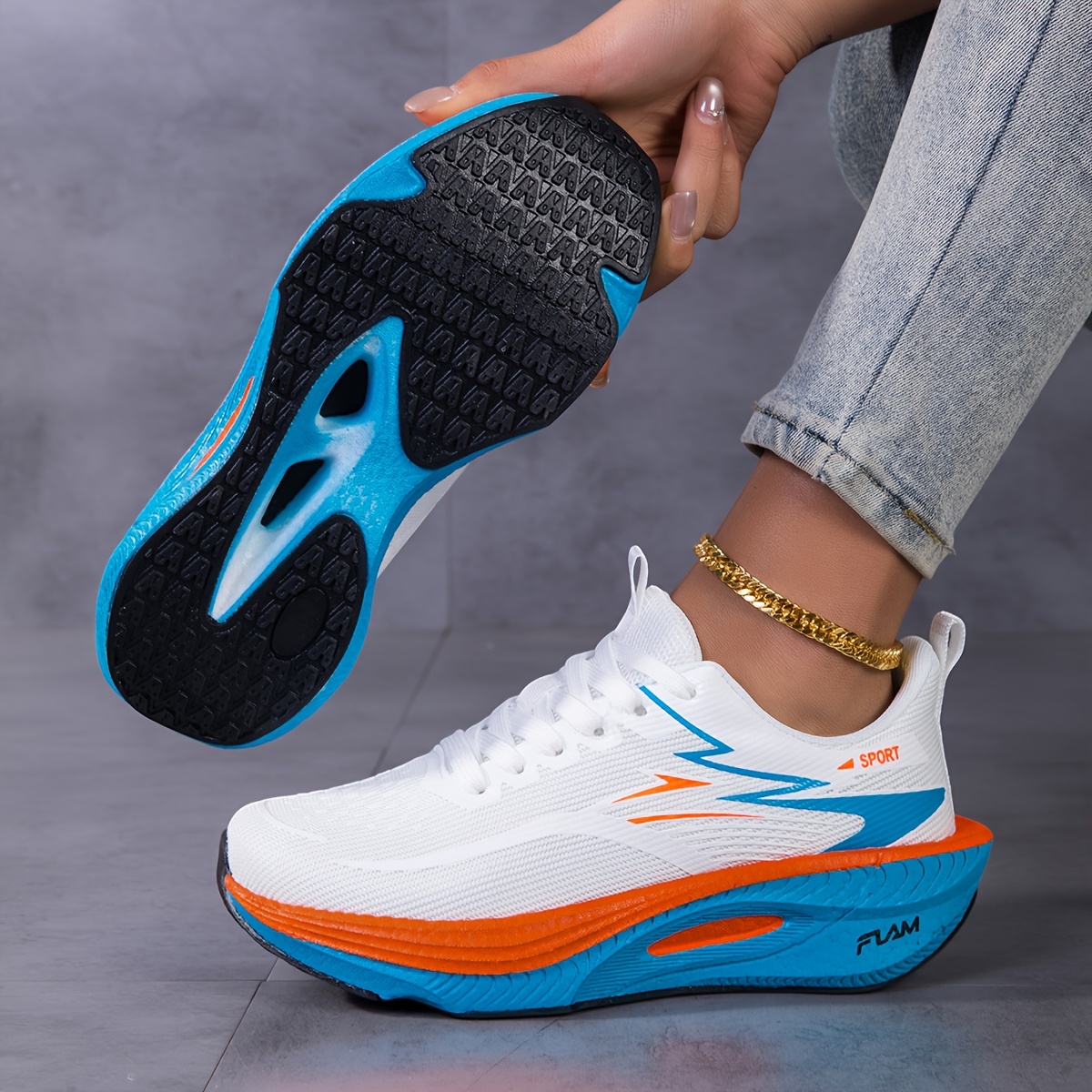 Chaussures de sport pour femme - Sports Equipment For Running avis et prix