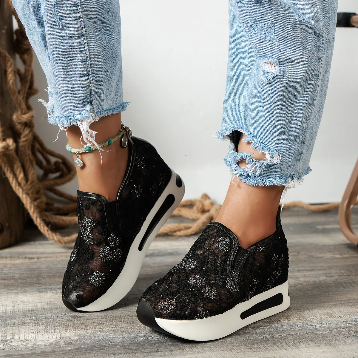 Chaussures plates en dentelle  - Sports Equipment For Running avis et prix
